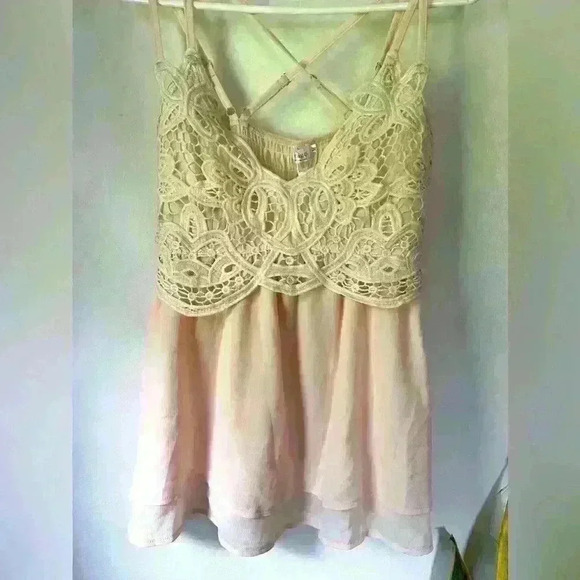 ‼️BRAND NEW‼️Feager flowy tank top - Picture 3 of 7